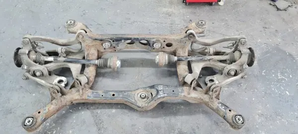 Audi Q5 SQ5 Hinterachsbalken OEM 8R0505235H image 2