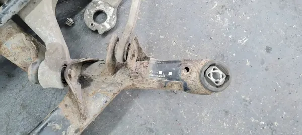 Audi Q5 SQ5 Hinterachsbalken OEM 8R0505235H image 5