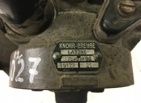20409515 Volvo Secador de ar - Peça OEM usada image 4