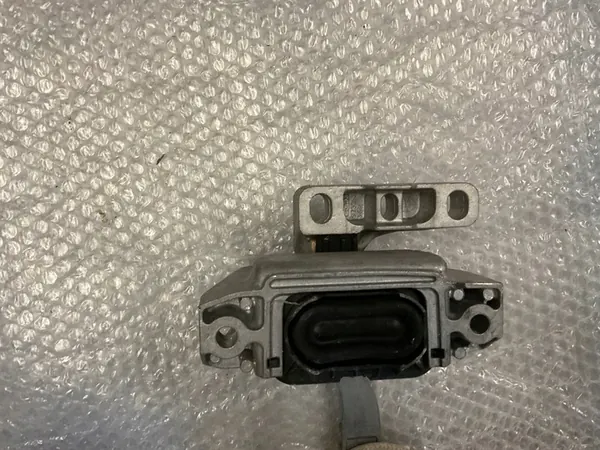 Supporto motore VW Tiguan Skoda Octavia III image 2