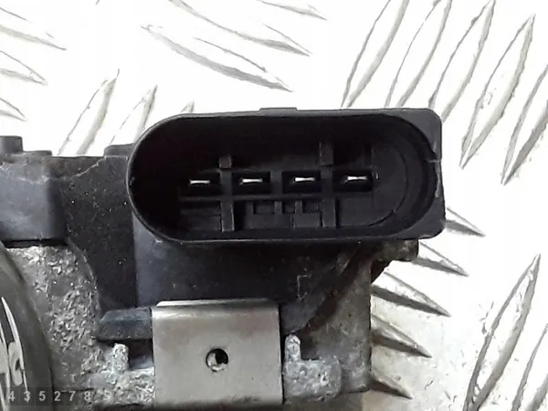 Ford Focus vindrutemotor OEM bm5117504bk - Begagnad image 4