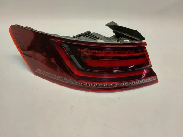 VW Arteon 3G8 2018 Linker Achterlamp OEM 3G8945207J image 2