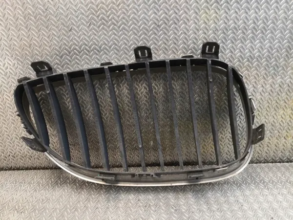 Grelha de ventilação BMW 5 E60 E61 OEM 7027061 - Usado image 3