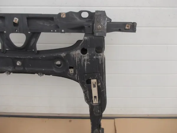 Traverse Mercedes W169 - OEM kołyska w169 image 3
