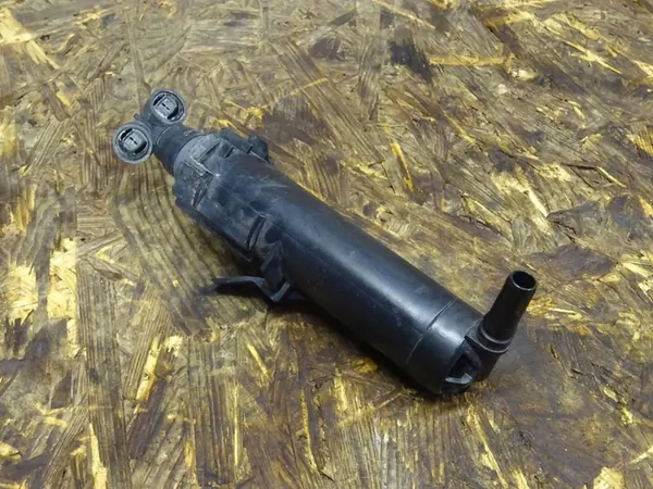 AUDI A4 B8 A5 8T Headlight Washer Right 8K0955102D image 2