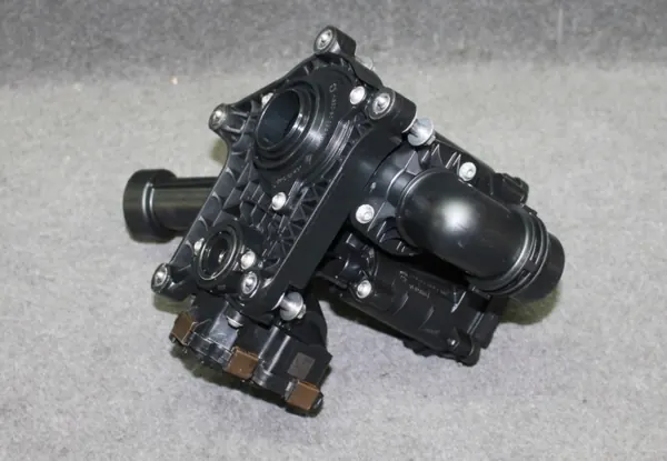 Módulo Gestión Calor BMW OEM 8642559 Motor B58 image 2