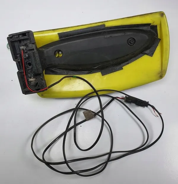 LAMPE SIGNE TAXI MERCEDES W246 A2468200514 image 4