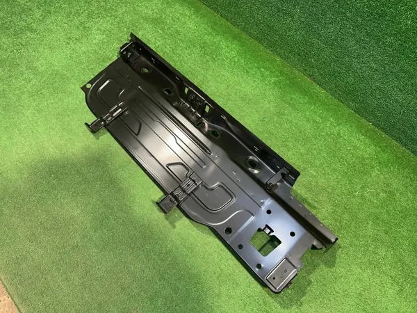 OEM 5H6813301D Paroi Arrière pour VW Golf VIII HB image 4