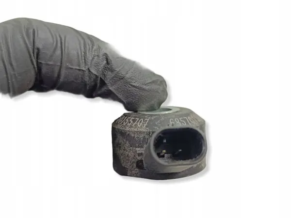 Sensor de golpeteo Jeep OEM 68570138A - Pieza OE usada image 4