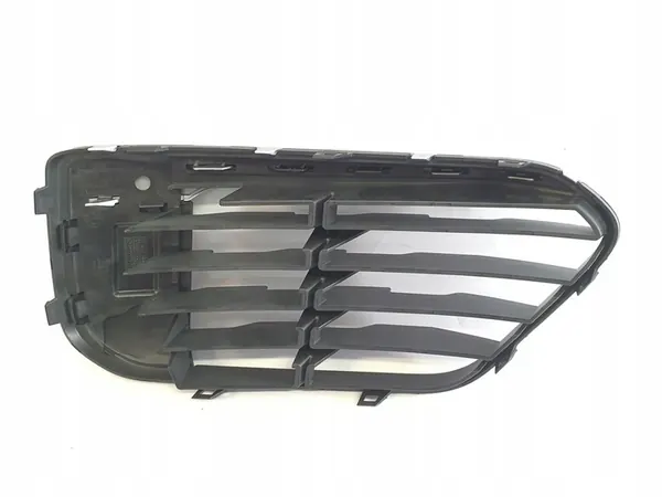 Front Bumper Grille X-LINE BMW X1 F48 OEM image 2