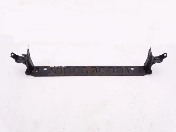VOLVO_S60_II_10-18_BELKA_POD_CHŁODNICE Radiatorsteun image 2