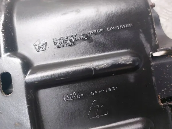 Kolfilter + vakuumventil Chrysler Pacifica I 3.5 V6 image 3