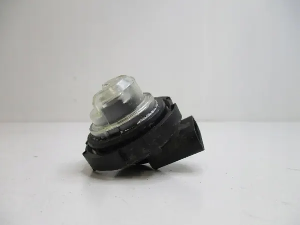Sensor AdBlue usado OEM 4M0131940C para VW Audi image 2