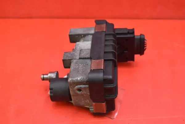 Actuador Turbo OEM 6NW009550 para Audi A5 3.0 TDI image 4