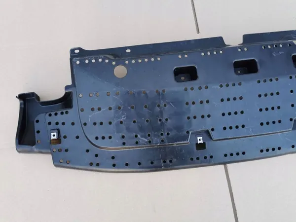 Suzuki OE 7239176S0BAX Frontstoßstangenschutzplatte image 4