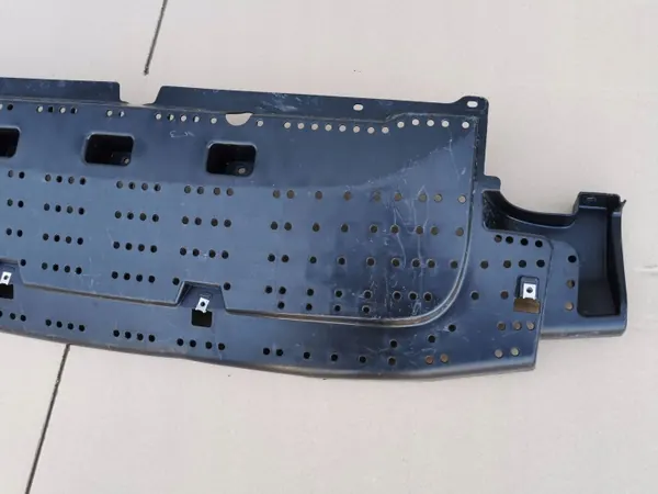 Suzuki OE 7239176S0BAX Frontstoßstangenschutzplatte image 5