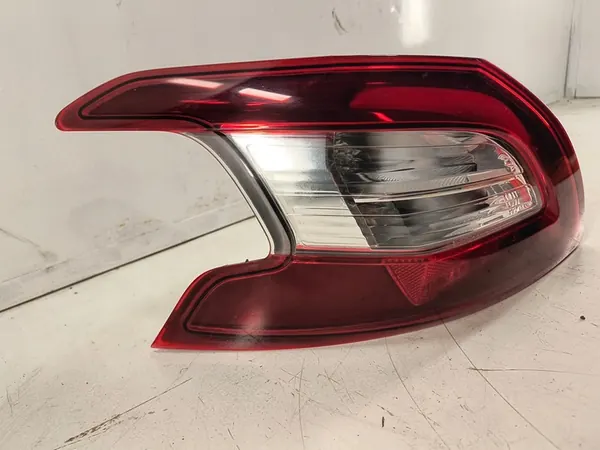 Peugeot 308 T9 Luz Trasera Izquierda 9677817680 image 2