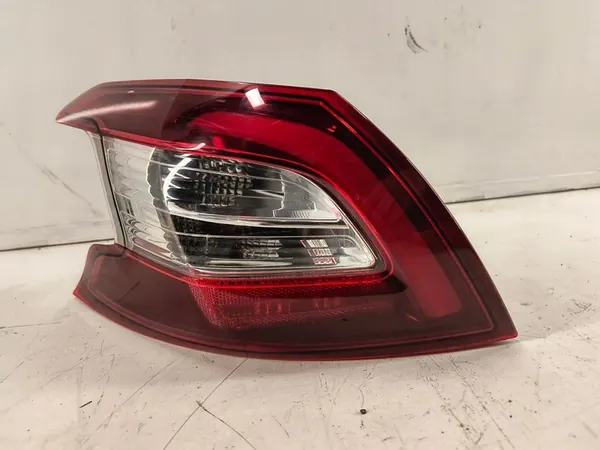 Peugeot 308 T9 Luz Trasera Izquierda 9677817680 image 3