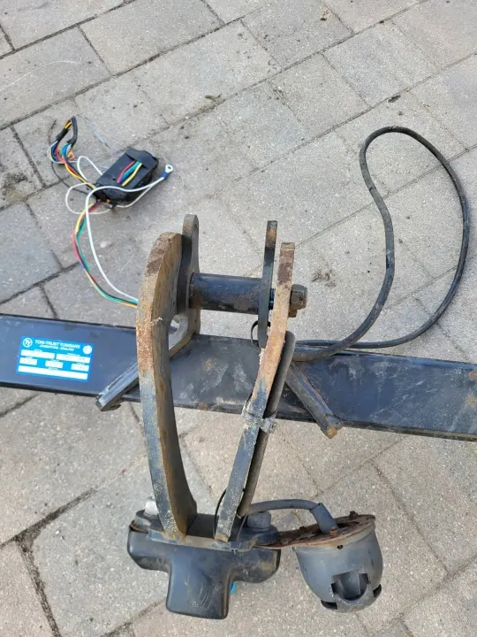 Barra de remolque OEM HAK HOLOWNICZY C4 GRAND PICASSO II image 10