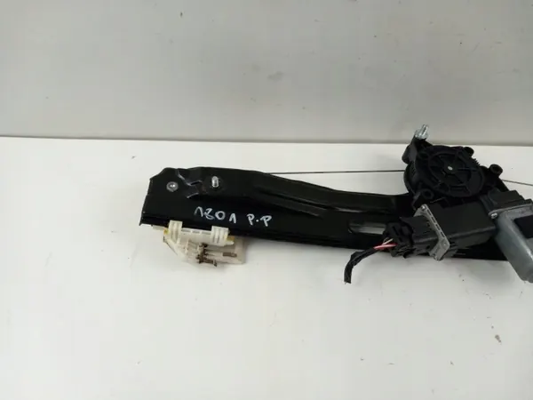 Fiat 500L Front rechts Fensterheber OEM 1801*C image 3