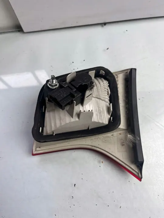 Linker Rücklicht Audi A4 S4 B6 8E 8H image 4