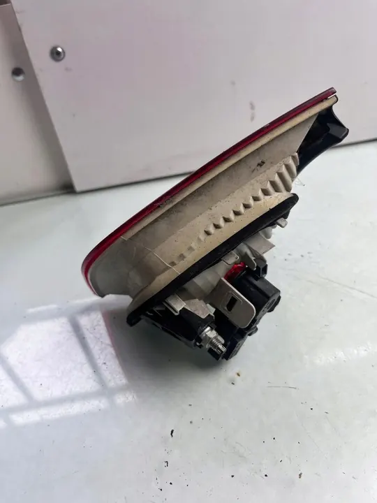 Linker Rücklicht Audi A4 S4 B6 8E 8H image 7