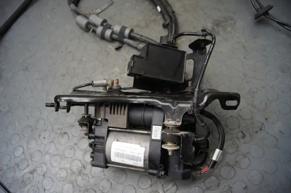 Pompa di Sospensione Jeep Grand Cherokee WK2 3.0CRD P68204730AG image 5