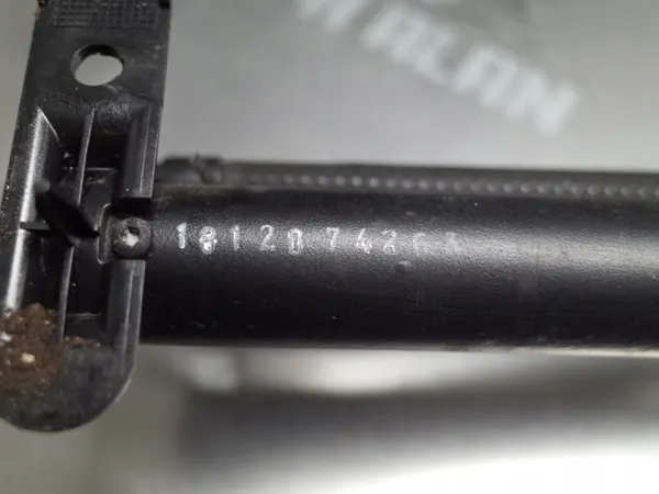 OEM 1812074263 Opel Astra III H Bagageutrymme Rullgardin image 4