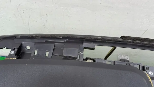 Consola Salpicadero Mercedes X-Class X470 OEM 681005XF0A 110HE image 5