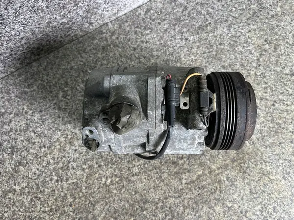 Compressore aria condizionata BMW X5 E70 3.0 D OEM image 3