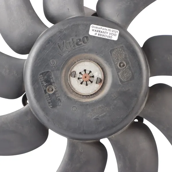 Audi A4 B8 Q5 8R Motor Kylare Fläkt 200W OEM 8K0959455F image 6