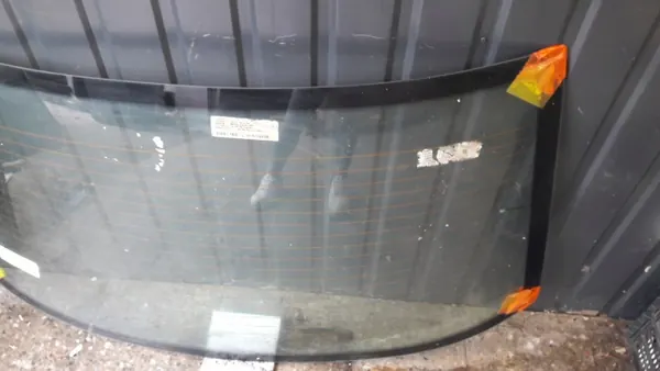 Heckfenster BMW E36 Limousine OEM szyba tyl BMW E36 sedan 98r image 4