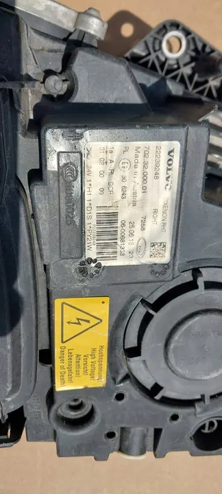 Xenon LED -ajovalomoduuli Volvo FH4 Oikea image 3