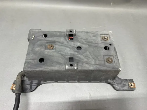 Koolstoffilterhuis FR3C9E857A voor Ford Mustang MK6 image 4