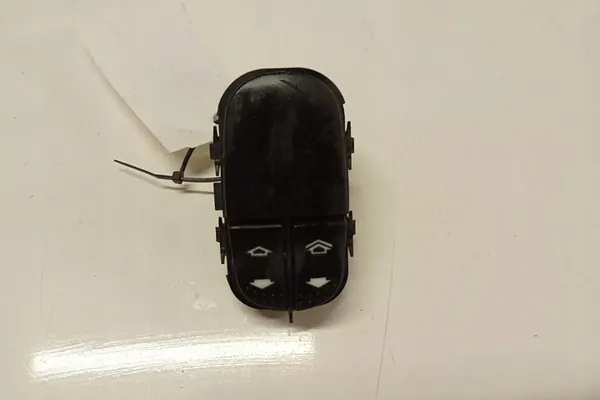 Botón de control de ventana trasera izquierda FORD FOCUS image 5