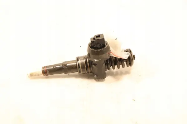 Injecteur Volkswagen Passat B6 1.9TDI image 4