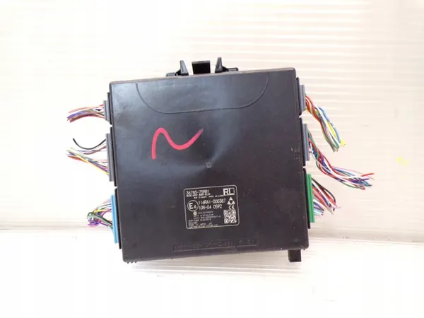 Suzuki Ignis III Mukavuusmoduuli OEM 36785-75RB1 image 2