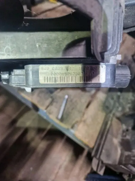 Correa delantera OEM 940002904 para Ford Transit Connect 2.2L image 4