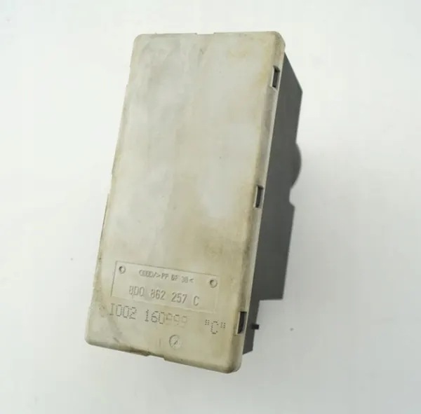 Pompe de verrouillage central OEM 8D0862257C Audi A3 8L image 4