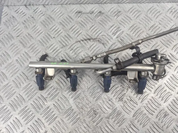 Ruiskutusputki OEM 06B133551M Volkswagen Passat B5:lle image 2