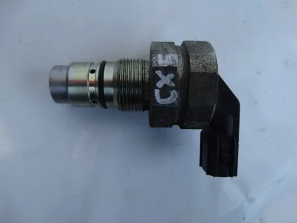 Rail d'injecteur Mazda CX-5 CX5 I 2.2D OEM DA5020 image 2