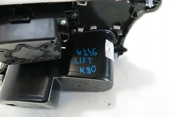 Mercedes B-Klasse W246 drankhouder OEM A2466800810 image 7