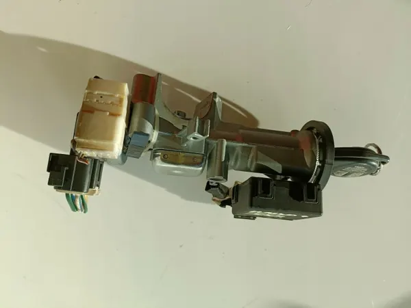Sytytyskytkin OEM 33970-65J00 Suzuki SX4:lle image 4