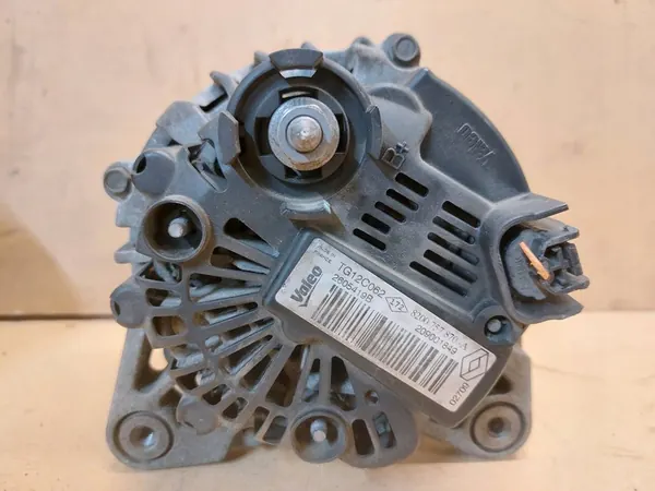 Alternaattori Megane Scenic 3 III 1.9 DCI 8200757870 image 4