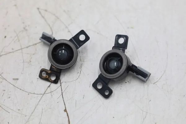 Altavoz OEM 657483923 para Hyundai Kona 2022 image 3