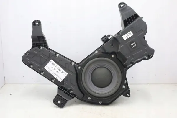 Altavoz OEM 657483923 para Hyundai Kona 2022 image 9