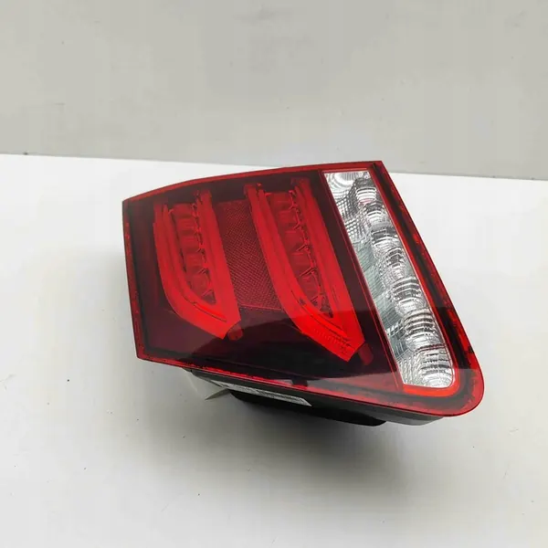 Rechter achterkleplamp MERCEDES-BENZ E (W211) A2129062003 image 2