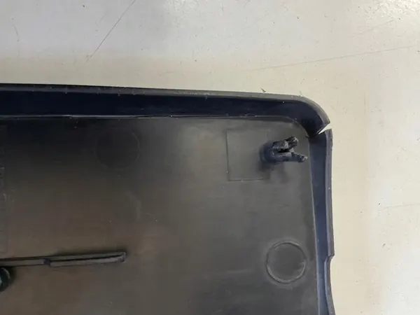 MERCEDES C CLASS W204 Soporte de Matrícula image 9