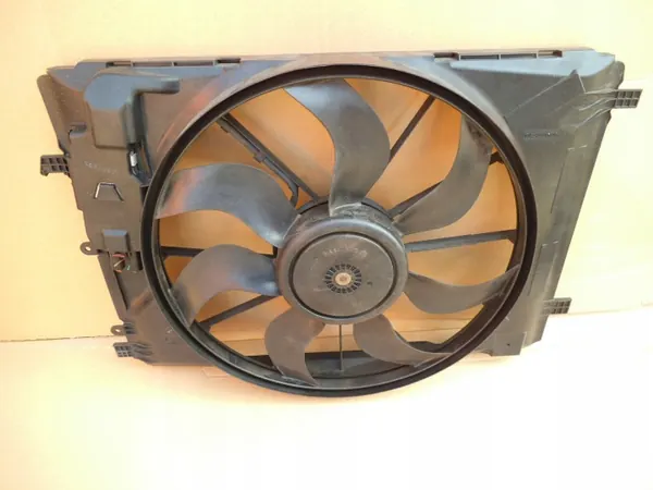 Mercedes Kühlerlüfter OEM A2465000064 - Gebraucht image 2