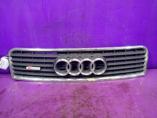 Audi A4 B6 jäähdyttimen kyltti OEM Zawada-386575- Käytetty image 2